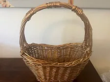 Handmade Wicker Basket With Handle Spray Painted Gold 13 x 11 x 4.5"