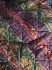 Cal King Quilted Multi Color Pattern Bedspread Upscale Hotel Grade Made In USA