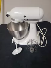 KitchenAid Classic Series 4.5 Quart Tilt-Head Stand Mixer K45SS, White