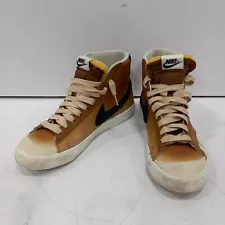 Men's Nike Size 9 Brown Leather High Top Shoes