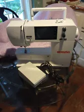 Bernina B 475 QE Sewing Machine - White