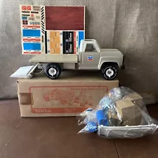 1982 Tonka Chevron Stake Delivery Truck 3100 NEW! Original Box Opened For Photos