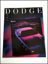 1989 Dodge Daytona and Shelby Z 18-page Original Car Sales Brochure Catalog