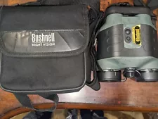 Bushnell Night Vision 26-0400 2.5x42 Binoculars With Carry Case