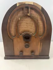 Philco Jr. Wooden Cathedral Radio - Untested/For Restoration