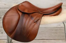 Beautiful 2021 17" Butet premium saddle for sale. Full calf premium leather!