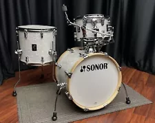 Sonor Drums AQ2 Maple Bop 4pc Kit White Marine Pearl