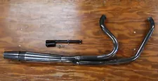 Harley Davidson Exhaust Muffler 2 into 1 Thunderheader Twin Cam Full Chrome Set