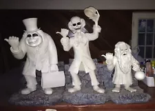 Disney Haunted Mansion Hitchhiking Ghosts