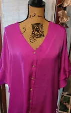 SALE! Gorgeous Ladies Blouse