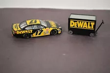 Hot Wheels Nascar Matt Kenseth 17 Tool Box & Ford Taurus DeWalt