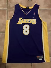 Vintage Men’s Large Purple Nike Kobe Bryant Lakers Jersey