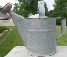 Vtg Galvanized Watering Can 6 Quarts Garden Plant Sprinkler Farmhouse Decor Old