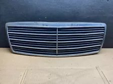 1994 - 1999 Mercedes-Benz W140 S600 S500 S320 Front Upper Grille OEM C8033 DG1 (For: 1998 Mercedes-Benz S500)