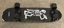 LANDYACHTZ Dinghy Classic Skeleton Complete Skateboard Length - 28"