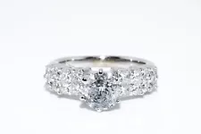 $9,500 18K GOLD 1.67CT NATURAL ROUND & PRINCESS CUT DIAMOND ENGAGEMENT RING