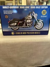 Franklin Mint 1/10 Scale Harley-Davidson Road King Road Rally Edition