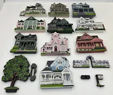 SHELIA'S LOT Wood Victorian 10 House Home, Tree, Gate, For Sale Sign, Set EUC