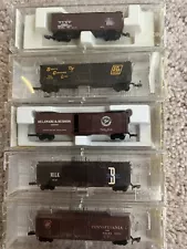 Lot Of 5 Micro-Trains Z Scale Model Train Cars - With Boxes