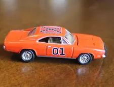 JOHNNY LIGHTNING Dukes of Hazzard 1969 DODGE CHARGER GENERAL LEE 1/64