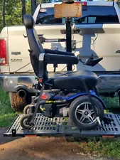 Hoveround (2016) and Power Lift - For Sale