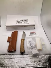 TVC5920 Bark River Woodland Special Hunting Knife Curly Maple Red Liners