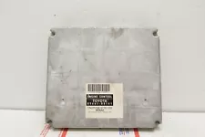 2006 06 Toyota Sienna 89661-08141 Engine Control Module Unit Ecm A69 009