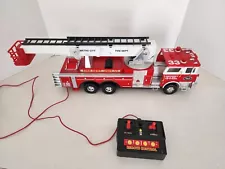 Vintage Fire Engine Remote Controlled Fire Truck (Wired)