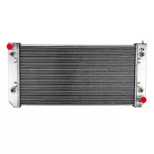 3 Row Radiator For Chevy C4500 Kodiak C5500 GMC C6500 Topkick 8.1L 2003-2009 (For: More than one vehicle)