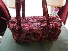 VERA BRADLEY "PICCADILY PLUM" SMALL SPORT DUFFEL BAG SUPER SALE EUC