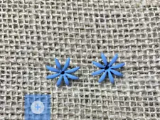 Cute Pierced Stud Earrings Pretty Blue Flower Simple Tropical Estate Sale