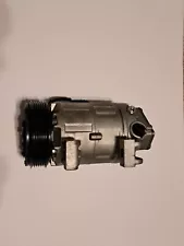 Air Conditioning Compressor and A/C Clutch (Z0012434)