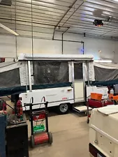 2000 Coleman Cheyenne Pop Up Camper -T1311680