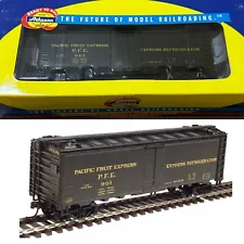 Athearn 7129 HO Scale 40' Steel Reefer ~ Pacific Fruit Express (PFE) 901