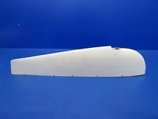 Cessna 172 Fiberglass Wing Tip Assembly P/N 0523701-4 (0324-1179)