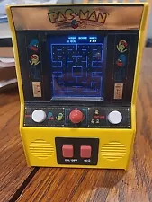 Pac-Man Item 09530