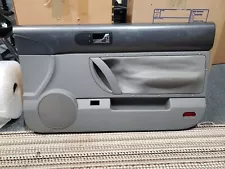 03-10 Volkswagen VW Beetle PASSENGER Door Panel Gray CONVERTIBLE ONLY PASSENGER