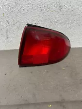 1995 to 1999 Chevrolet Cavalier Right Passenger Side Tail Light A0259 Oem (For: 1999 Chevrolet Cavalier)