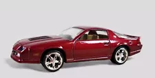 1989 CHEVY CAMARO IROC-Z Diorama Collectible DieCast Model Car 1:64 Red LOOSE