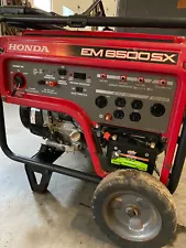 HONDA EM6500SX PORTABLE GENERATOR PERFECT FOR HOME BACK UP & EMERGENCY POWER.