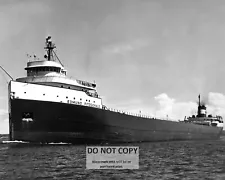 SS EDMUND FITZGERALD - 8X10 PHOTO (DD843)