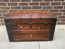 Antique Chest 33" X 18" X21" Camel Back Trunk w/Handpainted Bauernmalerei