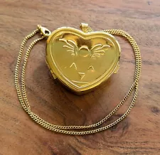 UNDERTALE Collector's Limited Edition Heart Locket Music Box Fangamer 14k Gold