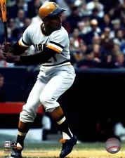 Roberto Clemente "Pittsburgh Pirates" Licensed Unsigned MLB 8x10 Photo A3