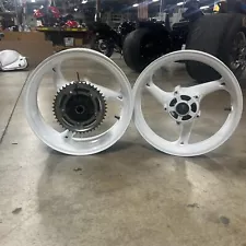 USED OEM 2013-2020 SUZUKI HAYABUSA OEM WHEELS WHITE SPROCKET ABS RINGS (For: 2020 Suzuki Hayabusa)