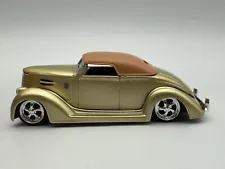 Jada Toys Old School 1936 Ford Coupe, Gold, 1:64, Excellent