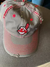 ⚾️CLEVELAND INDIANS CLASSIC CHIEF WAHOO HAT CAP GRAY red