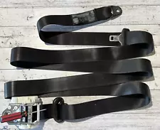 LEFT FRONT SEAT BELT VE WM HOLDEN COMMODORE SEDAN WAGON UTE SS SV6 OMEGA CALAIS