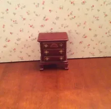 Dollhouse Miniature Bespaq Mahogany Small Dresser