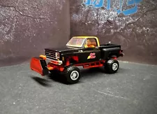 1/64 Chevrolet 4x4 Pulling Truck Hot Wheels Greenlight Auto World